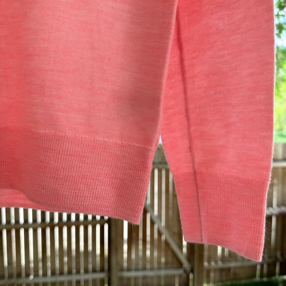 J. Crew Italian Cashmere V Neck Lightweight Pullover Sweater size Medium - Picture 5 of 16